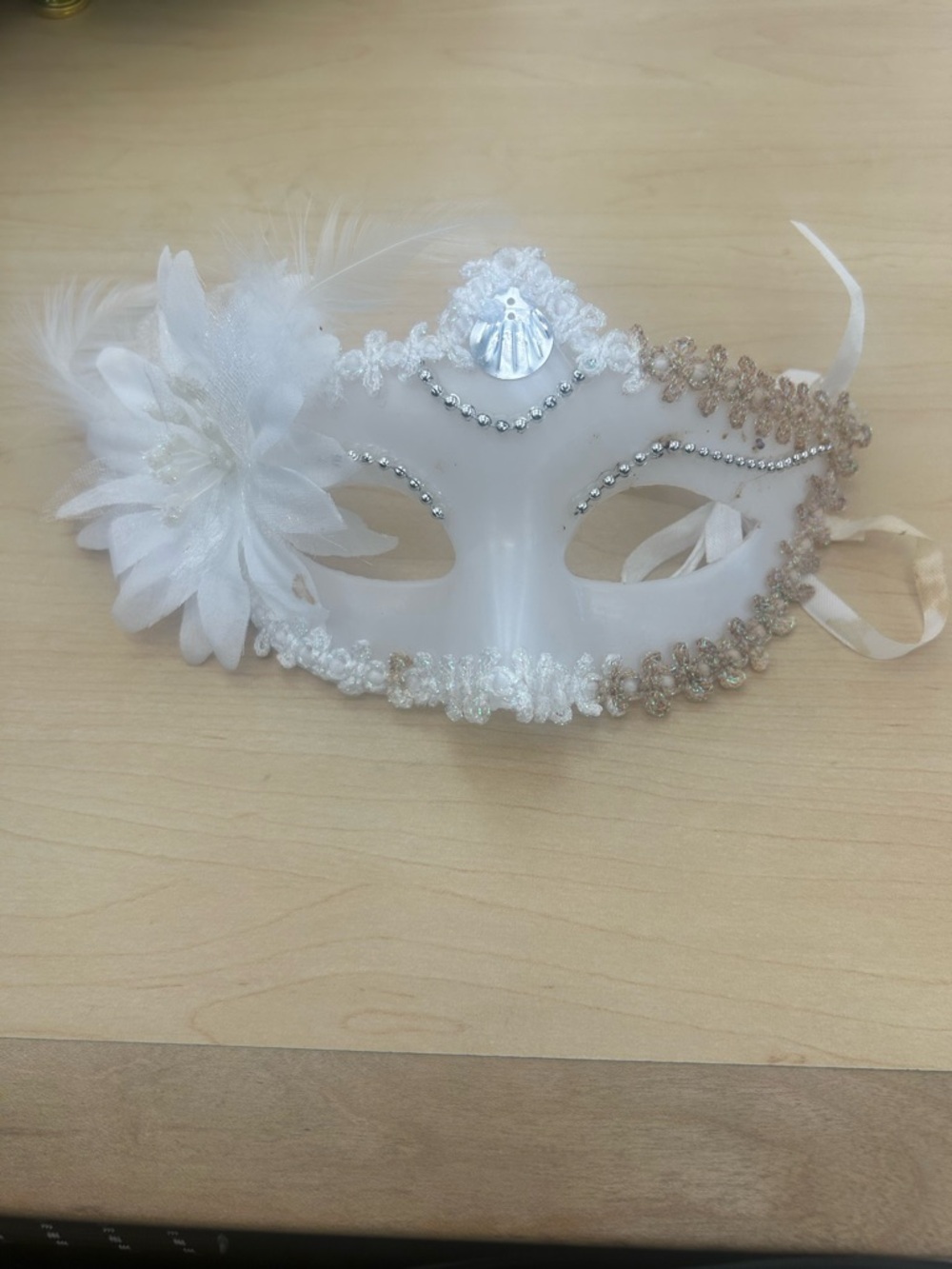 MASQUERADE MASK